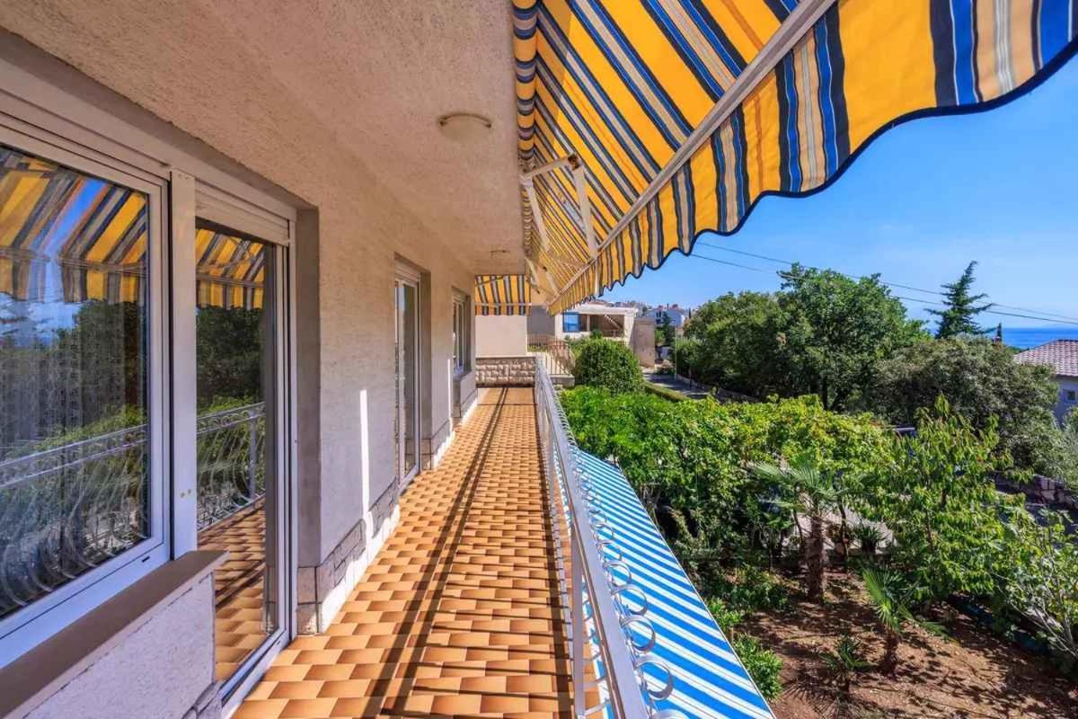 Four-Bedroom Apartment In Crikvenica II Exteriér fotografie
